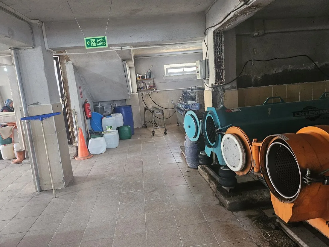 Sanayi tipi yıkama makinesi